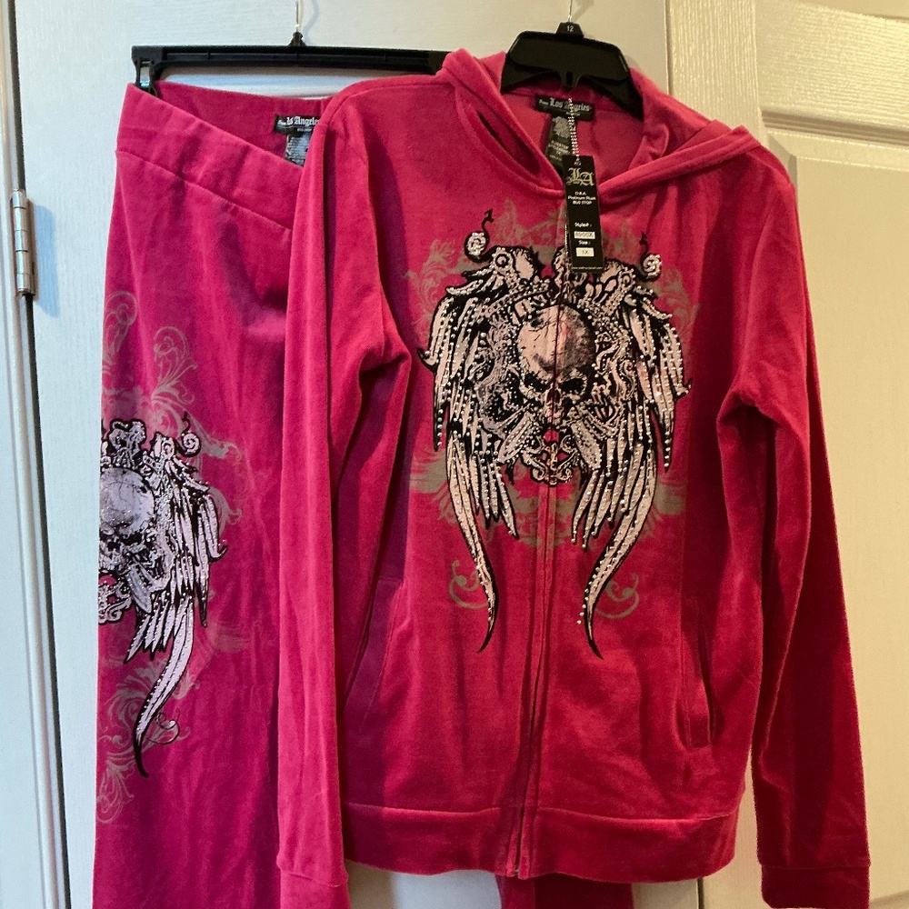 New Plus Size Women’s Pink Crystal Bling Skull Wings Tattoo Sweatsuit 1X